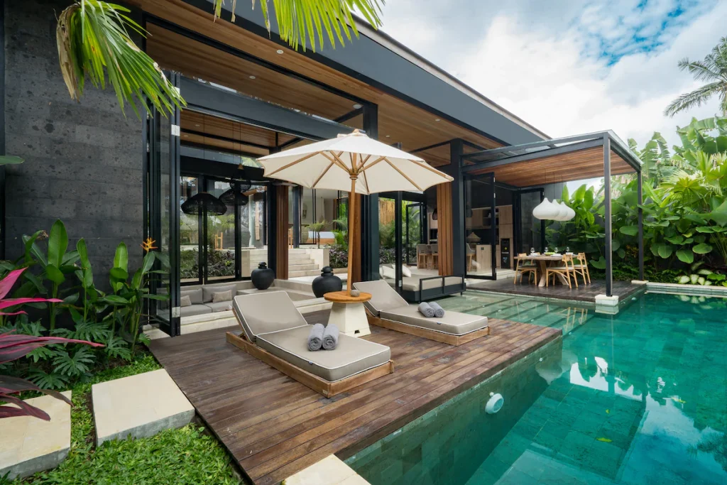 villa airbnb bali